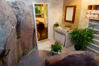 Rain Forest Resort Hotels in Wang Thong