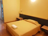 Hotel le Cardinal Hotel in zona Congregazione Suore di Gesù Buon Pastore - Pastorelle -