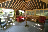 The Inn on the Green Hotels in Peaslake