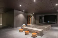 WellnessHostel4000 - Hot Tub
