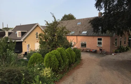 伯恩霍克住宿加早餐旅館