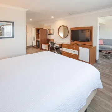 Pasadena Rose & Crown Hotel