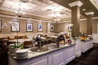Regent Hotel Revelstoke - Aamiainen