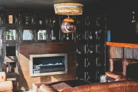 Iris Boutique Hotel - bar