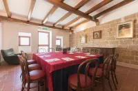 Masseria Sant'Anna Hotels in Palese