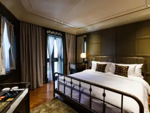 Hotel Verdigris