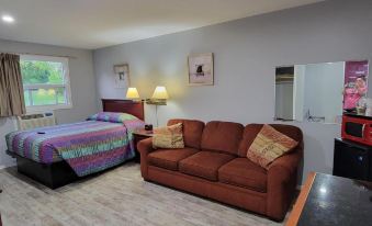 Knights Inn Cobourg
