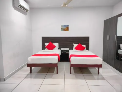 Kings Fort Rooms Thrippunithura 트리푸니투라 호텔