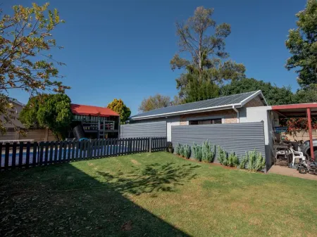 Die Moerbeiboom Отели рядом с достопримечательностью «Free State National Botanical Garden»