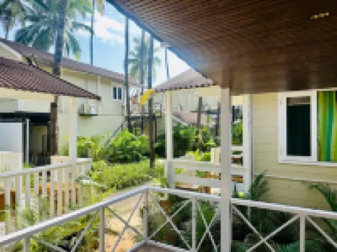Cocos Beach Resort