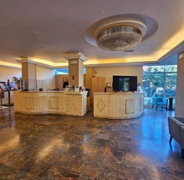 5. 호텔 런던 아테..