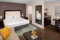 The Andrew Hotel Hotels near Tina Demel Inc