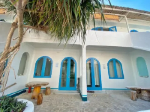 SAO CONDOR Hotels near Bãi Đầm Trầu