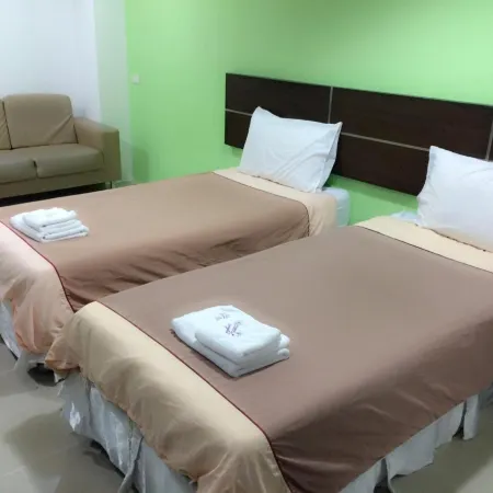Diamond Bangkok Apartment Отели рядом с достопримечательностью «Станция надземного метро Siam»