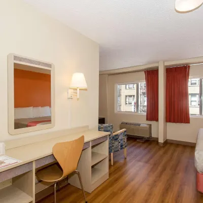 Cathedral Hill Hotel Hotels near تندرليون