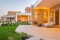 Thalassa Suites - Beach