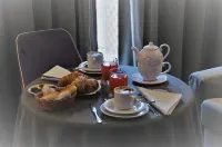 Hotel Aquila - breakfast