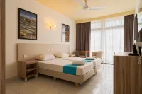 Canifor Hotel
