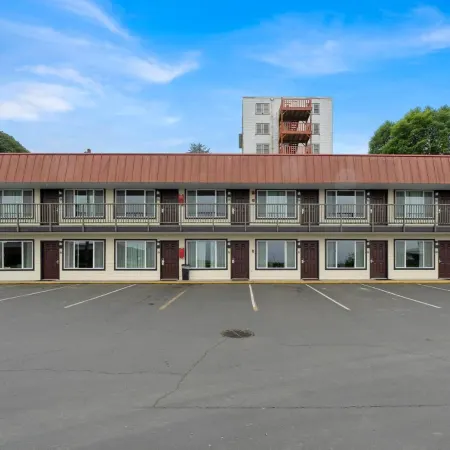 Astoria Rivershore Motel