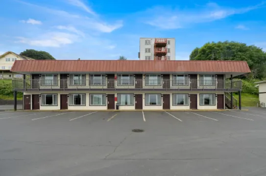 Astoria Rivershore Motel