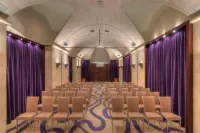 Gdm Megaron, Historical Monument Hotel