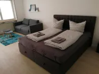 Studio apartment - terrace, private parking place - โฮมสเตย์
