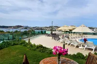 Royal Palm Residence - Condos