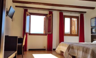 Hotel Rey Sancho