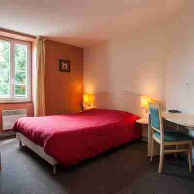 Logis Hôtel Le Lion d'Or Rooms