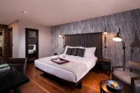 The Twelve Hotel Hotels in Barna
