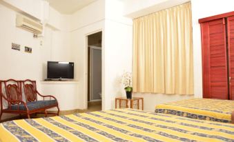 Hotel Paradise Inn