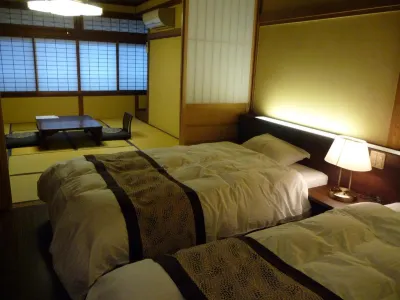 Jizokan Matsuya Ryokan Hotels near Nagano Station