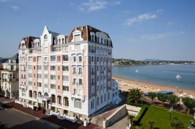 Grand Hôtel Thalasso & Spa Отели в г. Сен-Жан-де-Люз