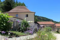 Hotel la Peyrade Hotels in Cabrerets