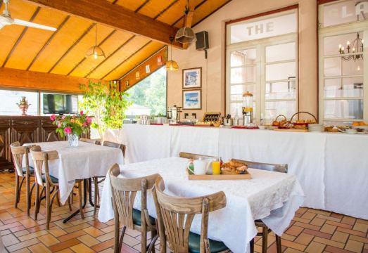 호스텔레리 드 라 로세레 대표 이미지