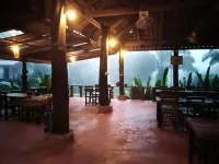 เขาสก ริเวอร์แคมป์