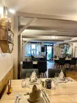 Logis Hotel Restaurant Auberge du Cheval Blanc Hotels in Combles-en-Barrois
