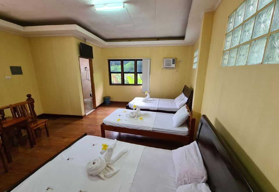 La-Familia Guest House