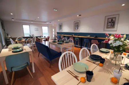 Hôtel le Lys Отели в г. Вуствиллер