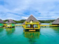Punta Caracol Acqua Lodge Hotels in 