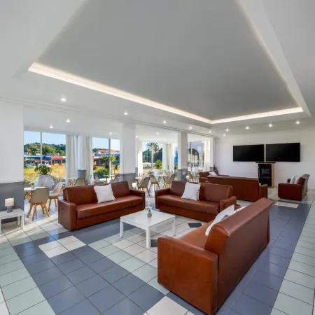 Bayside Hotel Katsaras