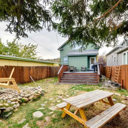 Red Lodge Home on Broadway - 15 Min to Ski Resort!