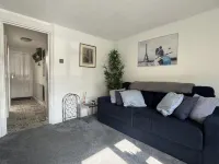 Windmill Cottage Hotels in Ely