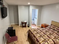 Palms Motel