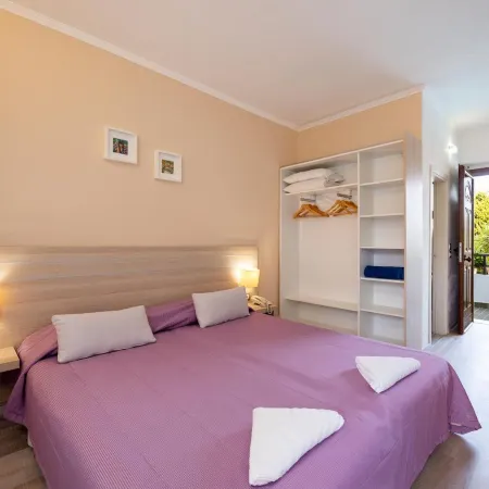 Terinikos Sunny Garden Hotel & Junior Suites