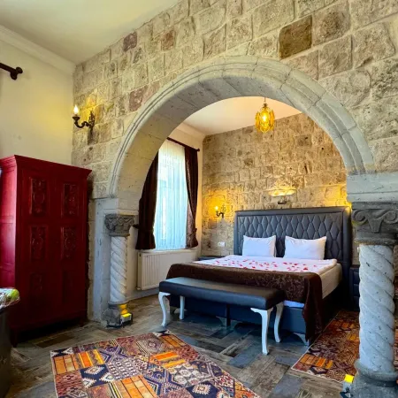The Red Horse Hotel