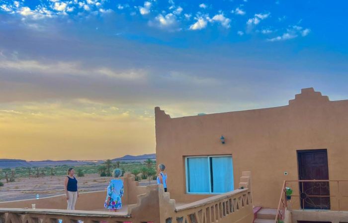 Dar Talmoudi ,Traditional Riad, Local Food, Camel , Desert Excursions