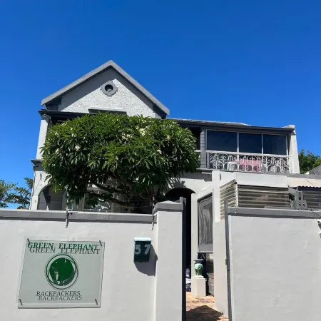 Green Elephant Backpackers