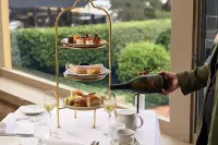 Mount Lofty House Adults Retreat - Enjoy 21 Signature Inclusions - Завтрак