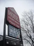 Grand Motel Saint-Hubert Hotel a Saint-Hubert